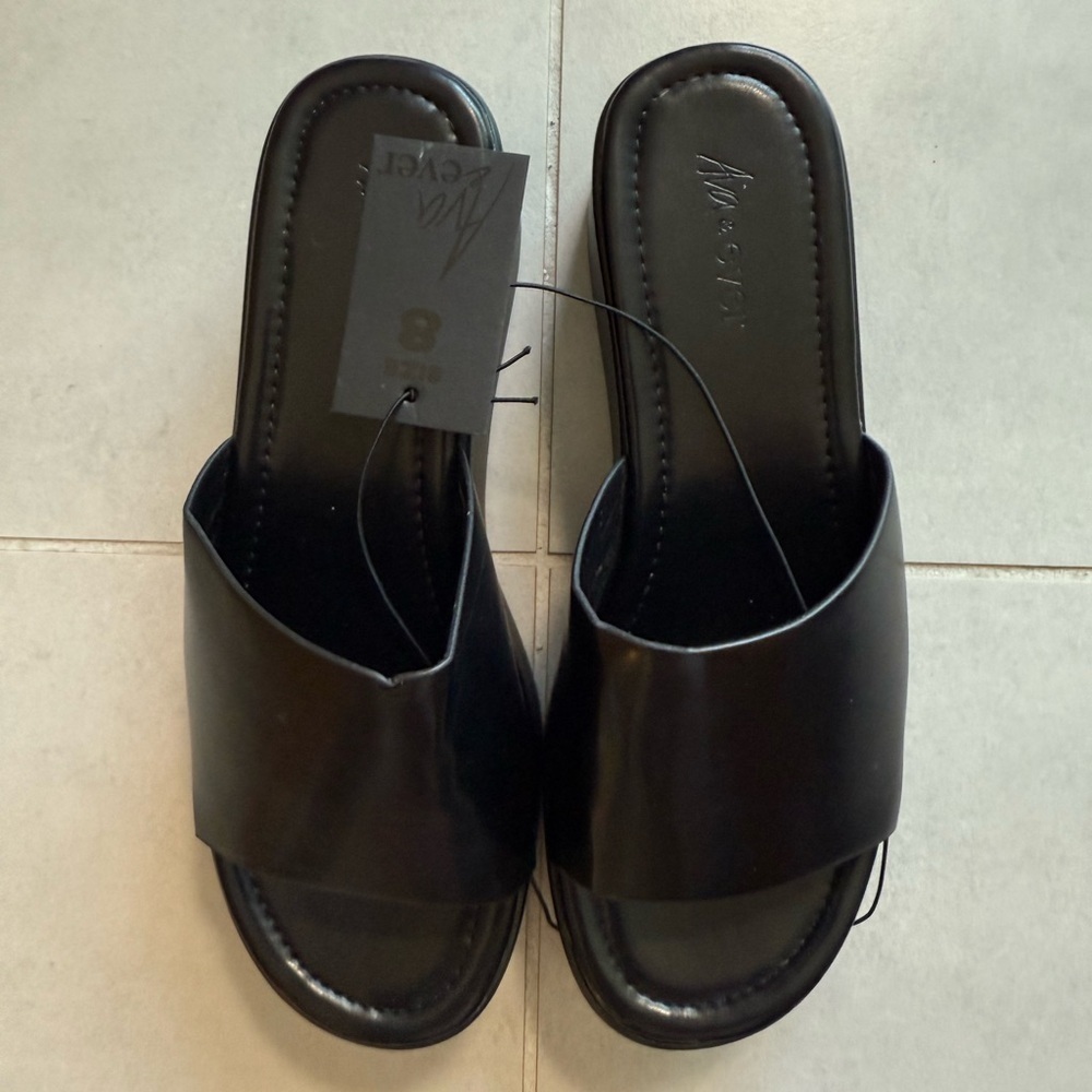 City Beach Australia, Ava & Ever - Women's Black Slide Sandals - Picture 5 of 9